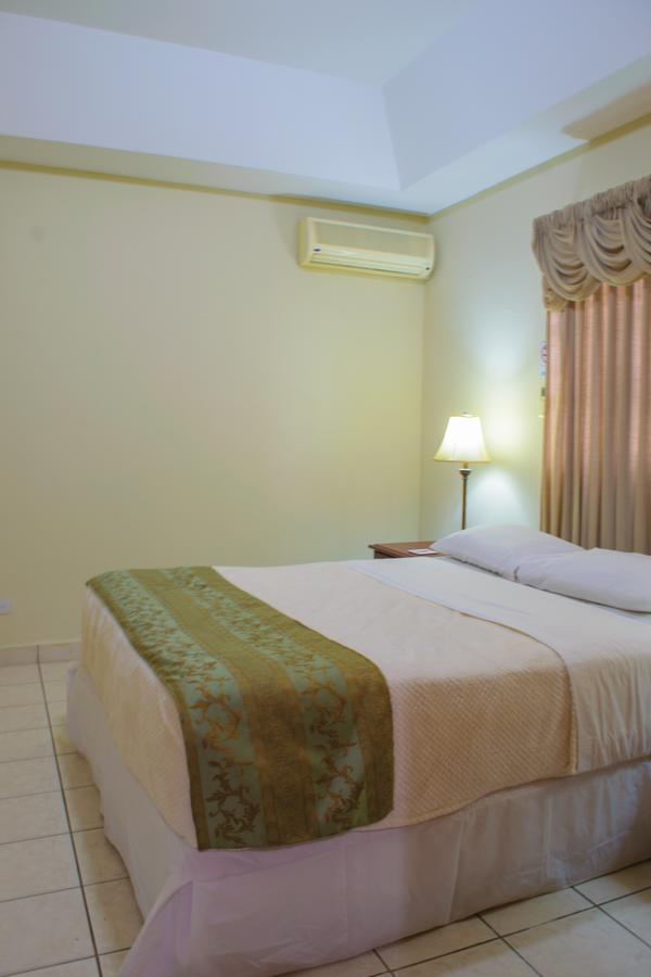 Hotel Fontana Манагуа Екстер'єр фото