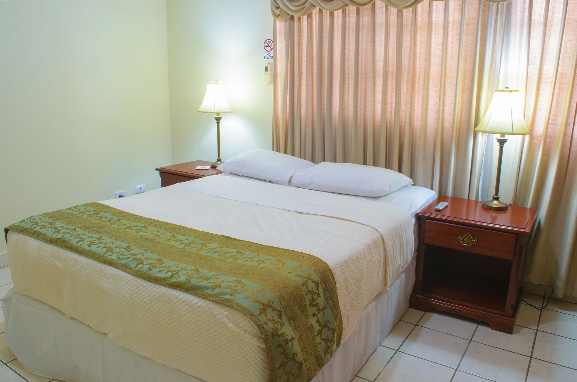 Hotel Fontana Манагуа Екстер'єр фото